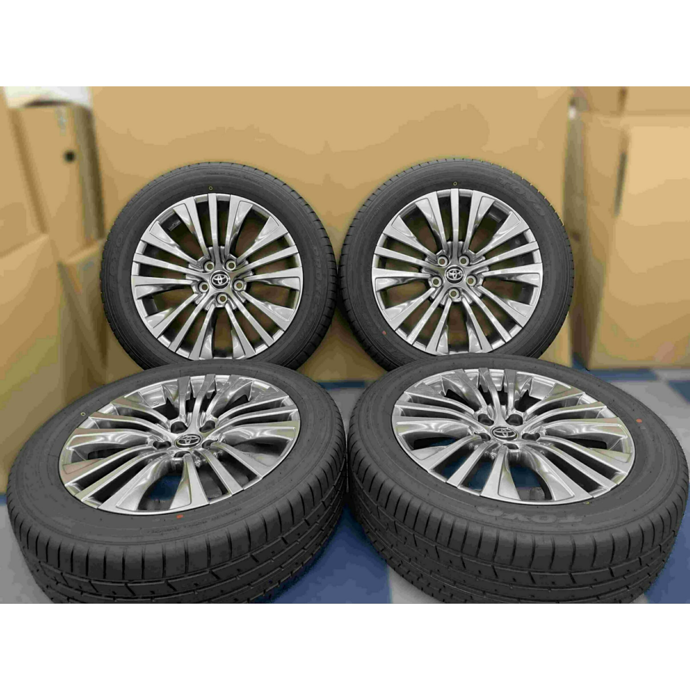 楽天市場】【未使用品 中古】2024年7週製造 トヨタ 80系 ハリアー Z