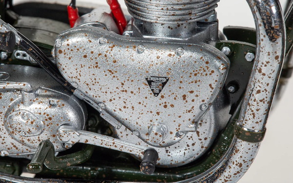 楽天市場】CORGI 1/12 トライアンフ TR6 トロフィー (風化塗装) 映画