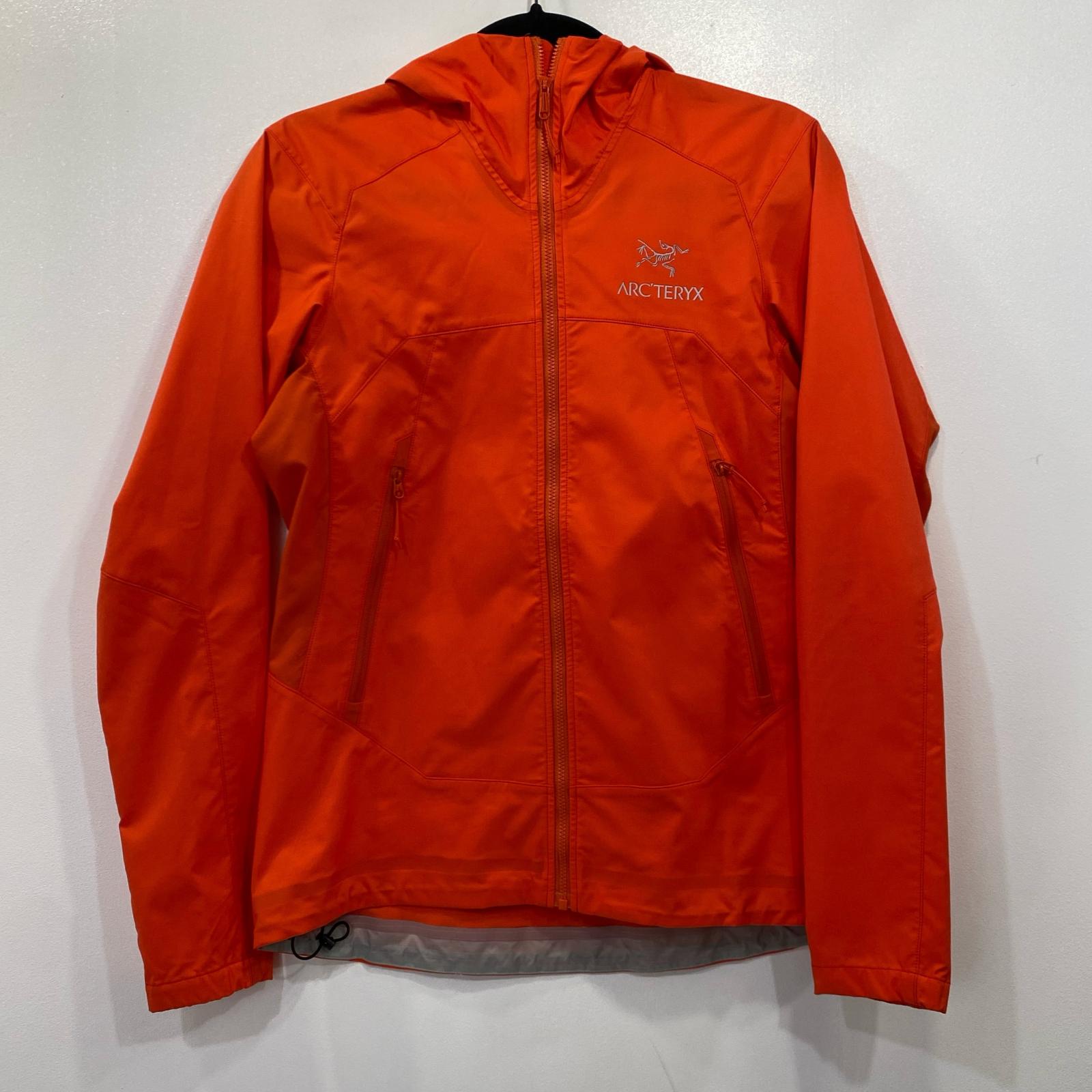 楽天市場】マウンテンパーカー ARC'TERYX（カラーオレンジ）の通販