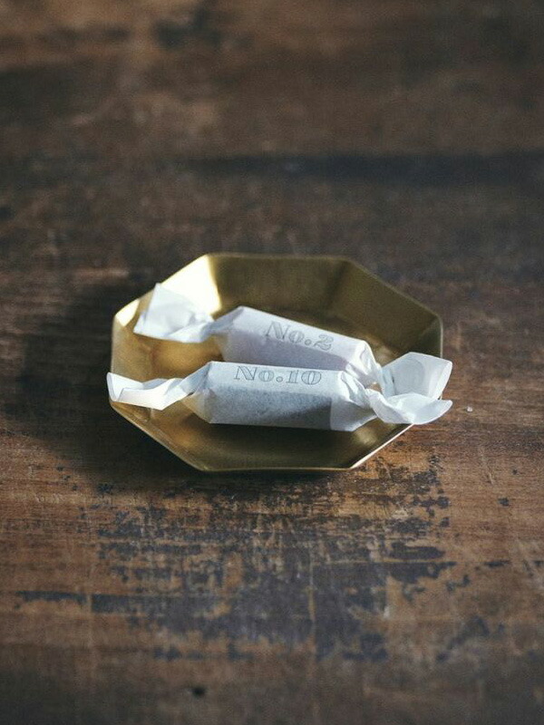 楽天市場】fog linen work (フォグリネンワーク）ブラスプレート 八