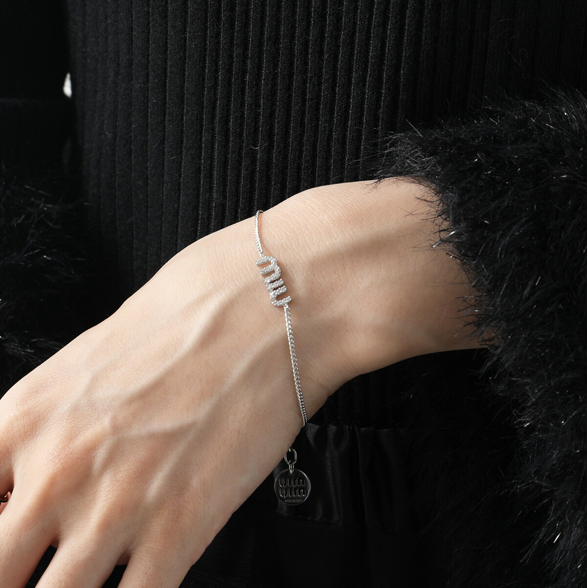 楽天市場】MIUMIU ミュウミュウ ブレスレット 5IB454 2DNC レディース