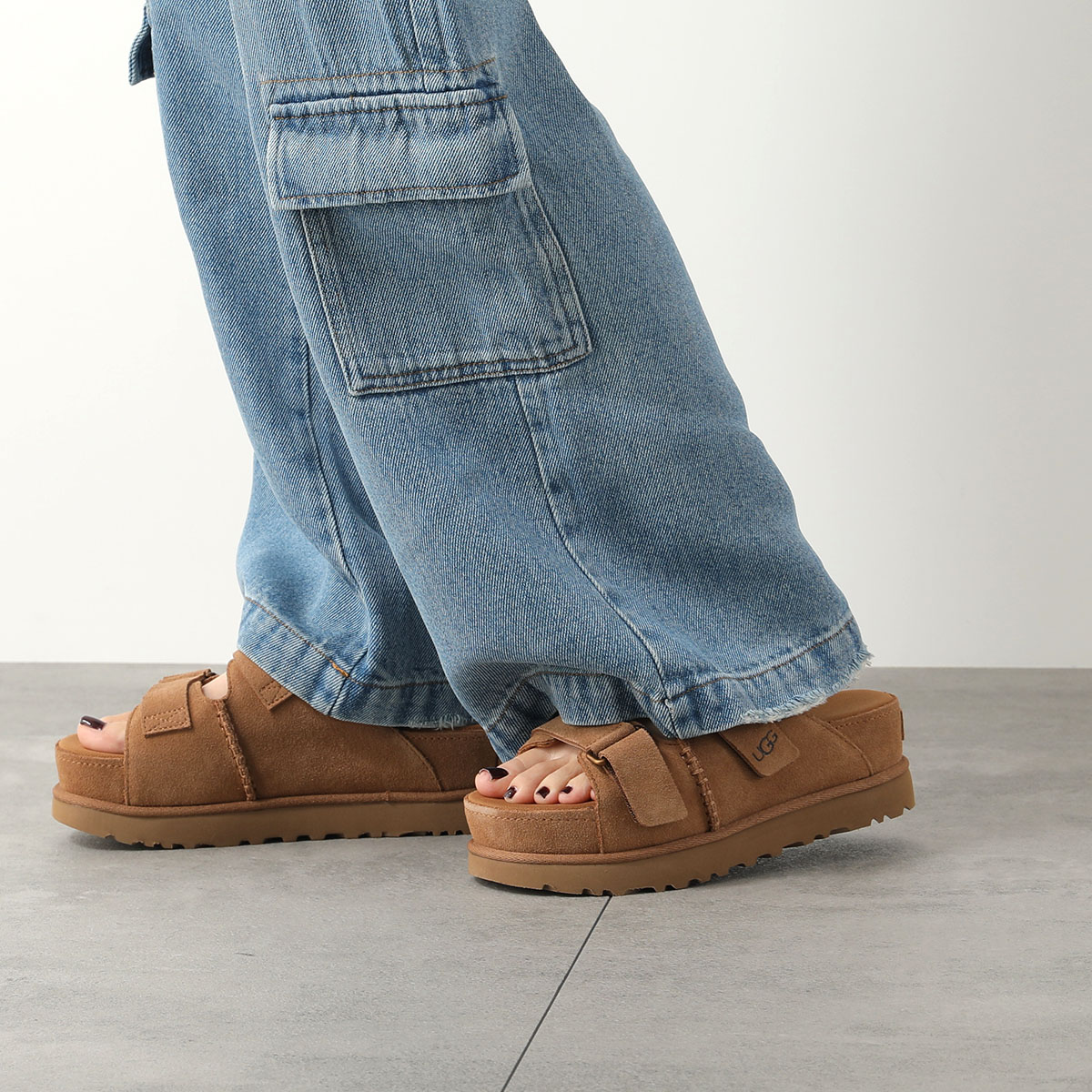 楽天市場】UGG アグ サンダル GOLDENSTAR HI SLIDE ゴールデンスター