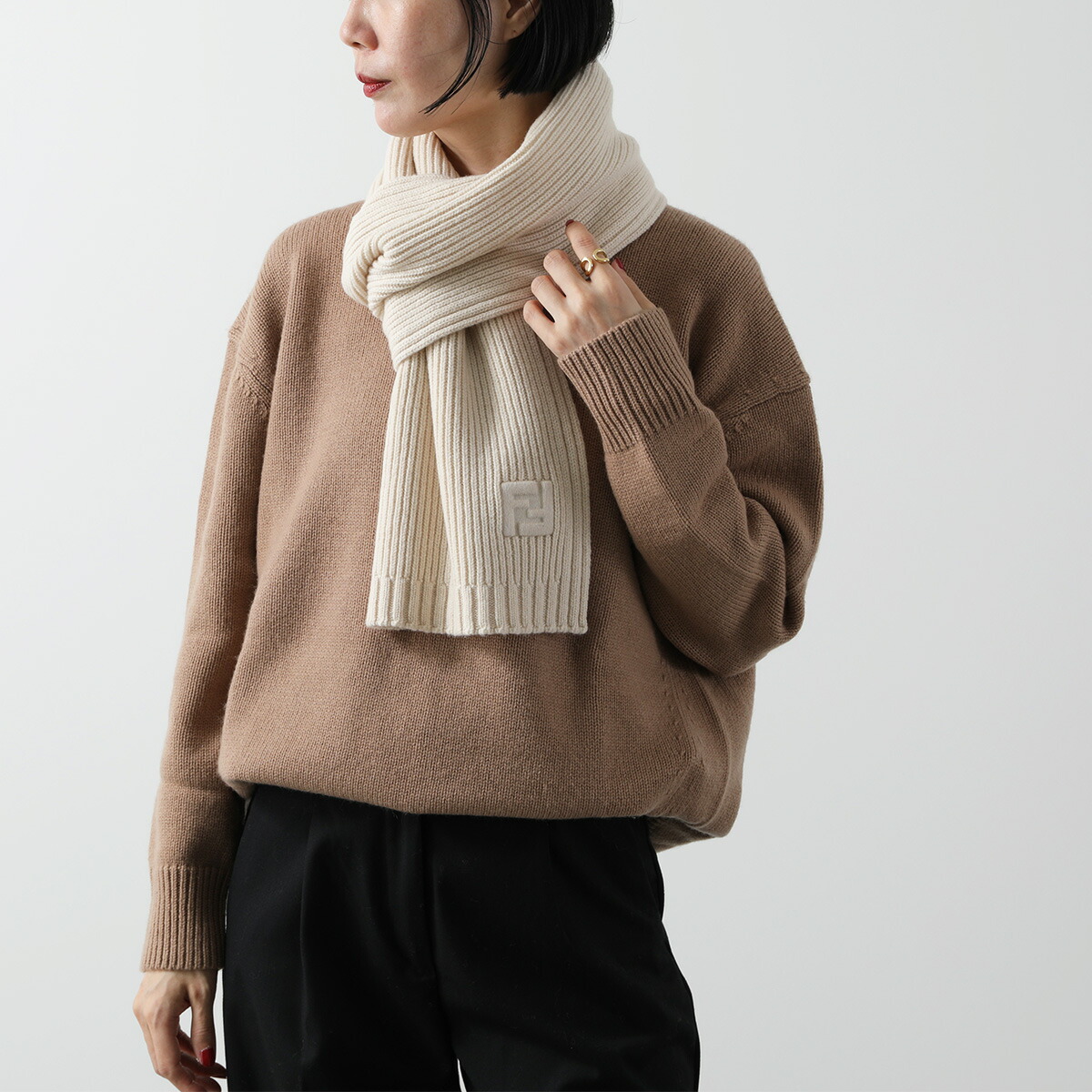 楽天市場】FENDI フェンディ マフラー FXT117 ASG2 レディース リブ