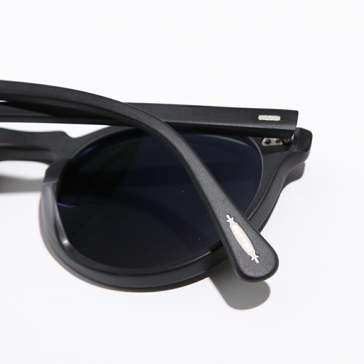 楽天市場】【最大2万円OFFクーポン対象・3/1限定】OLIVER PEOPLES