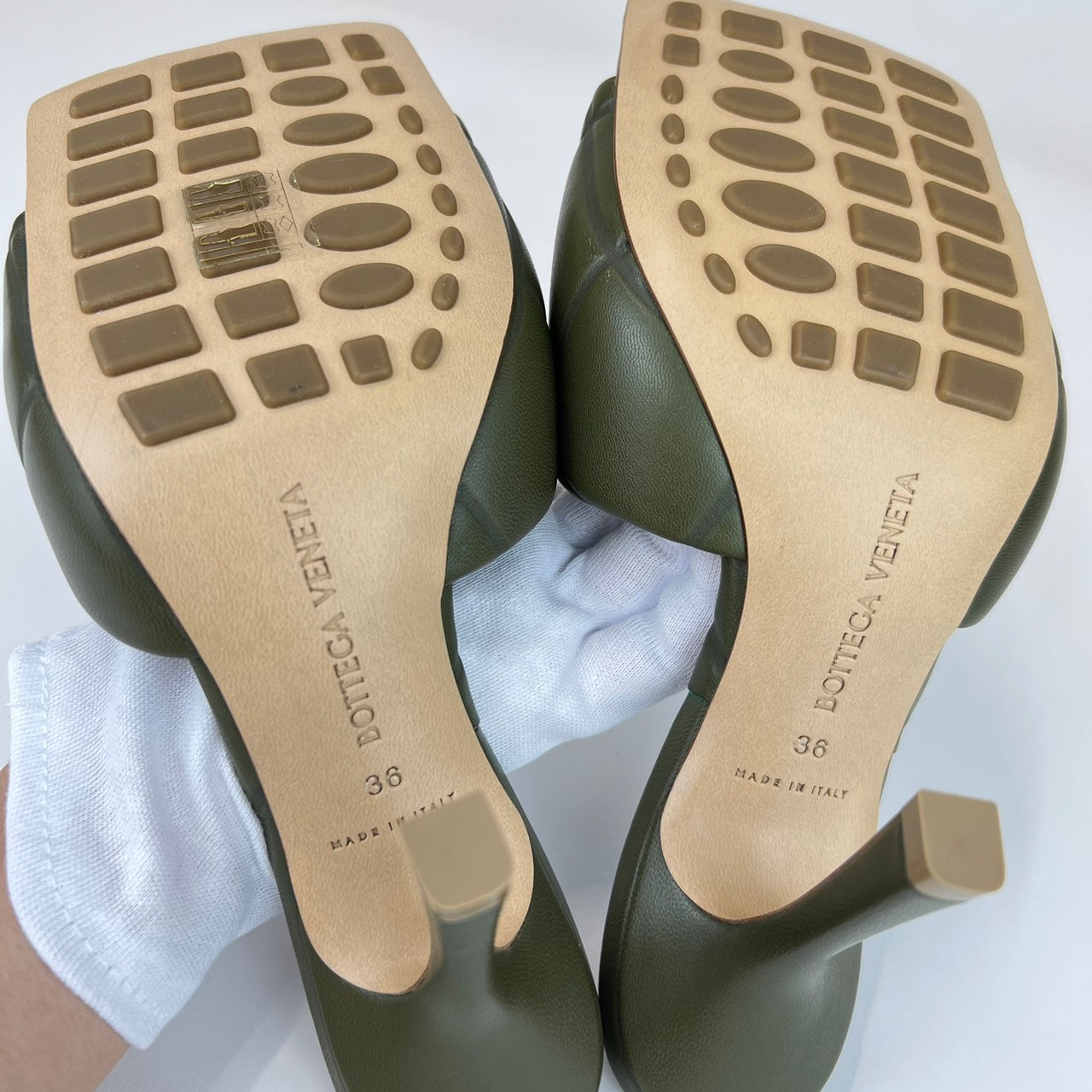 楽天市場】新品未使用 ボッテガヴェネタ リド ミュール 639943 ヒール