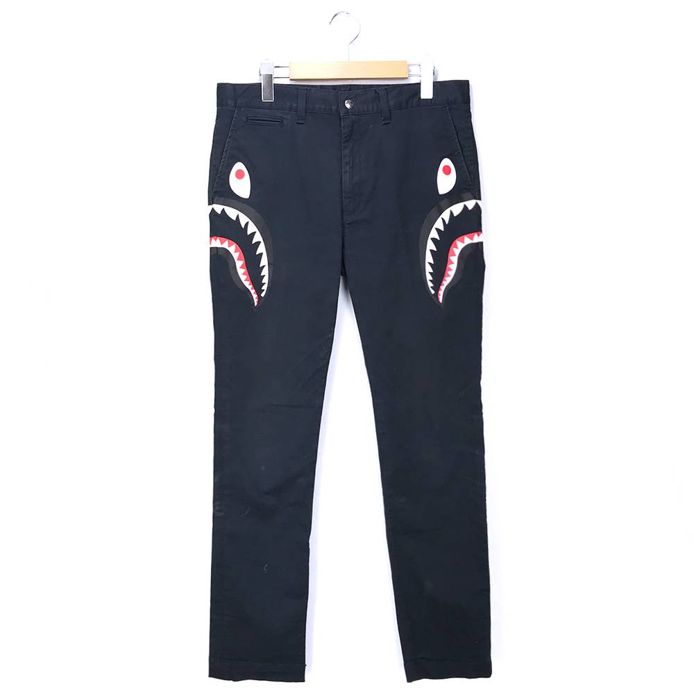 楽天市場】A BATHING APE シャークパンツ Mサイズ ネイビー ア