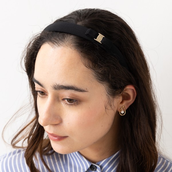 楽天市場】FERRAGAMO フェラガモ カチューシャ ヘアアクセサリー VARA