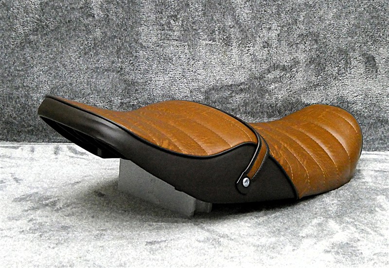 楽天市場】ZRX400 茶ツートン タックロールシート /ブラウン ZRX400-2