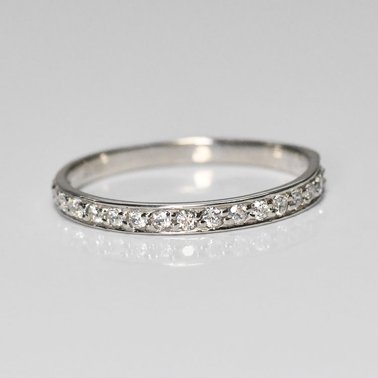 楽天市場】プラチナ ダイヤモンド0.2ct レールエタニティリング H&C