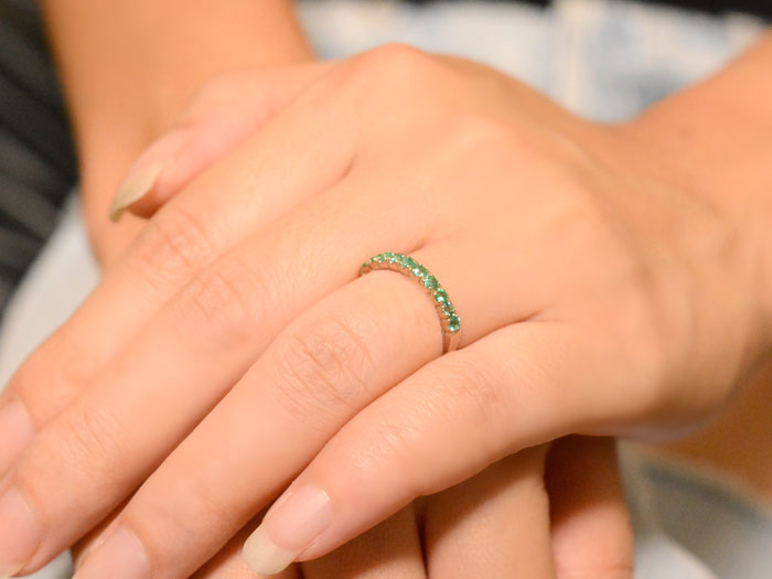 楽天市場】k10 エメラルド リング 指輪 ゴールド エタニティ ハーフ