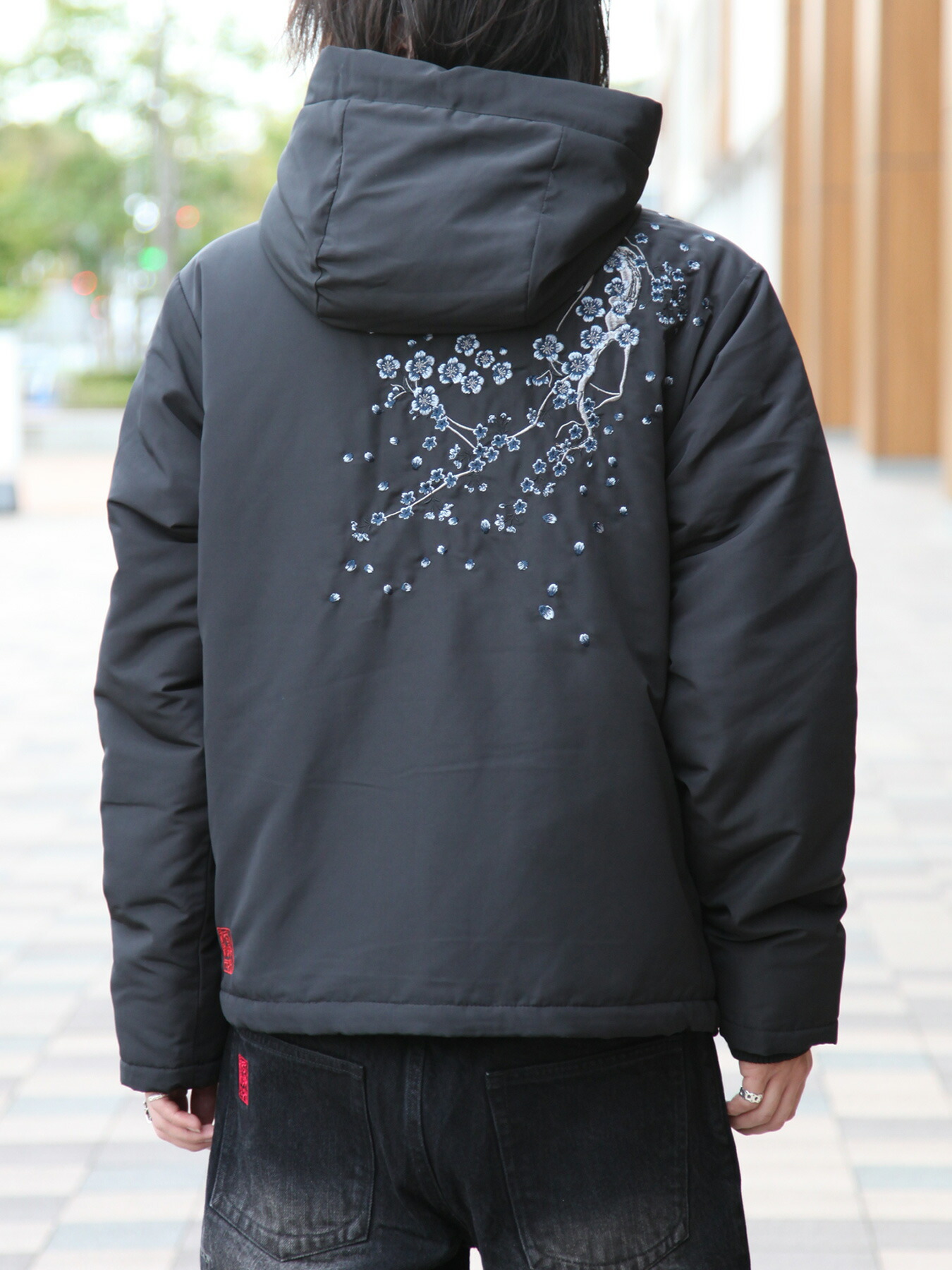 楽天市場】【絡繰魂】冬桜 総刺繍 中綿 ジャケット ｜ 和柄 アウター