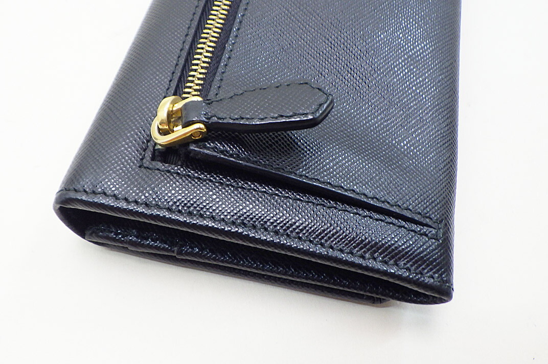 楽天市場】PRADA(プラダ）二つ折り長財布 1MH132 NERO サフィアーノ