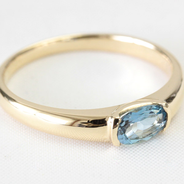 楽天市場】K18 18金 リング サンタマリアアフリカーナ アクアマリン