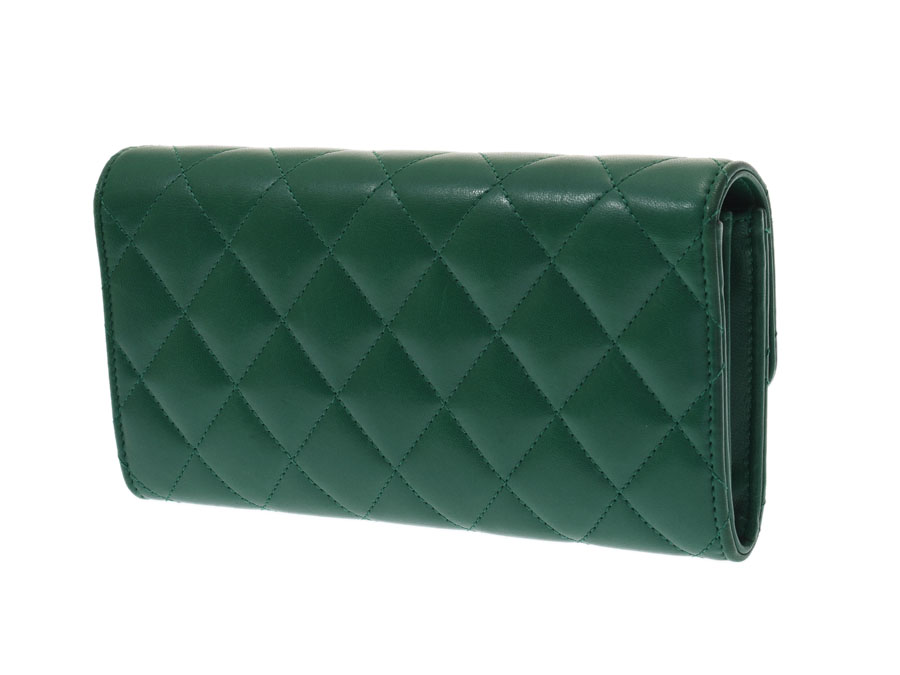 楽天市場】シャネル マトラッセ 二ツ折長財布 緑 SV金具 レディース