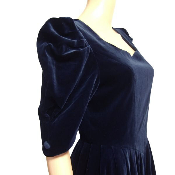 楽天市場】新品同様【中古】ローラアシュレイ laura ashley ワンピース