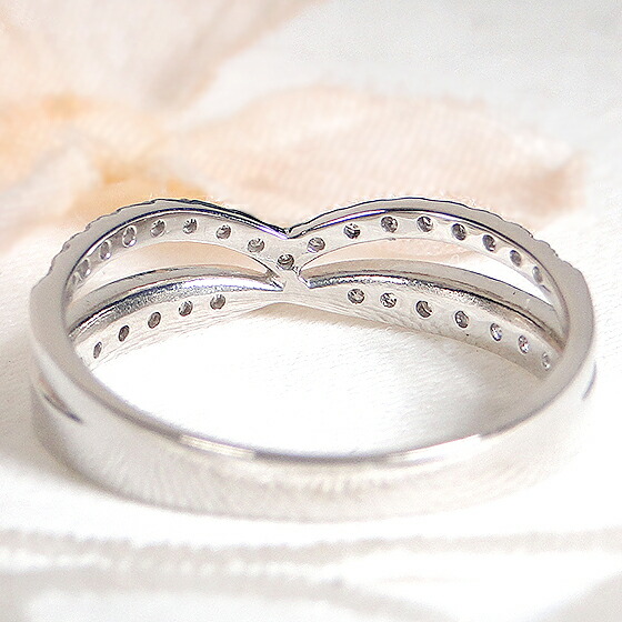 楽天市場】Pt900/K18YG/PG【0.30ct】二連風 V字 ダイヤモンド リング