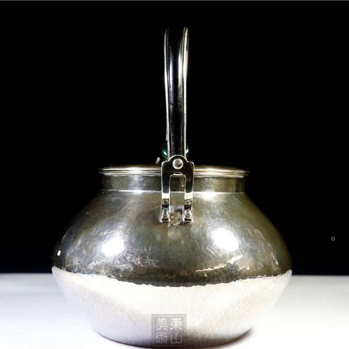 楽天市場】純銀細工 手作り 銀瓶 鹿文高彫注ぎ口 貴石摘み 銀湯沸 純銀