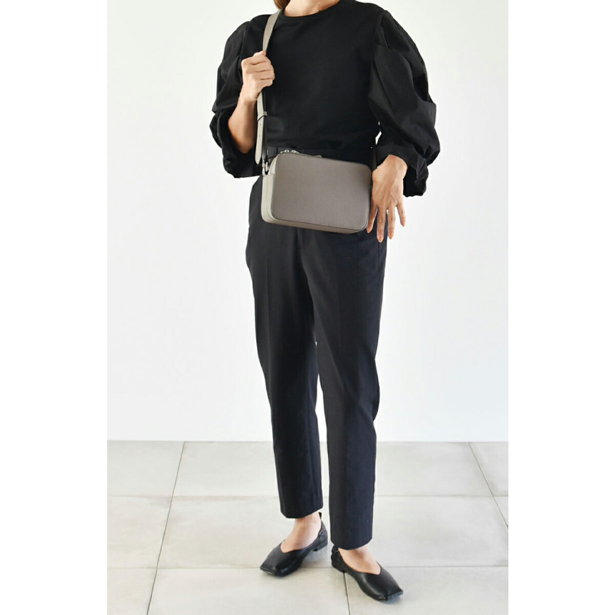 楽天市場】本革 ショルダーバッグ ダブルジッパー レディーズ ミニ