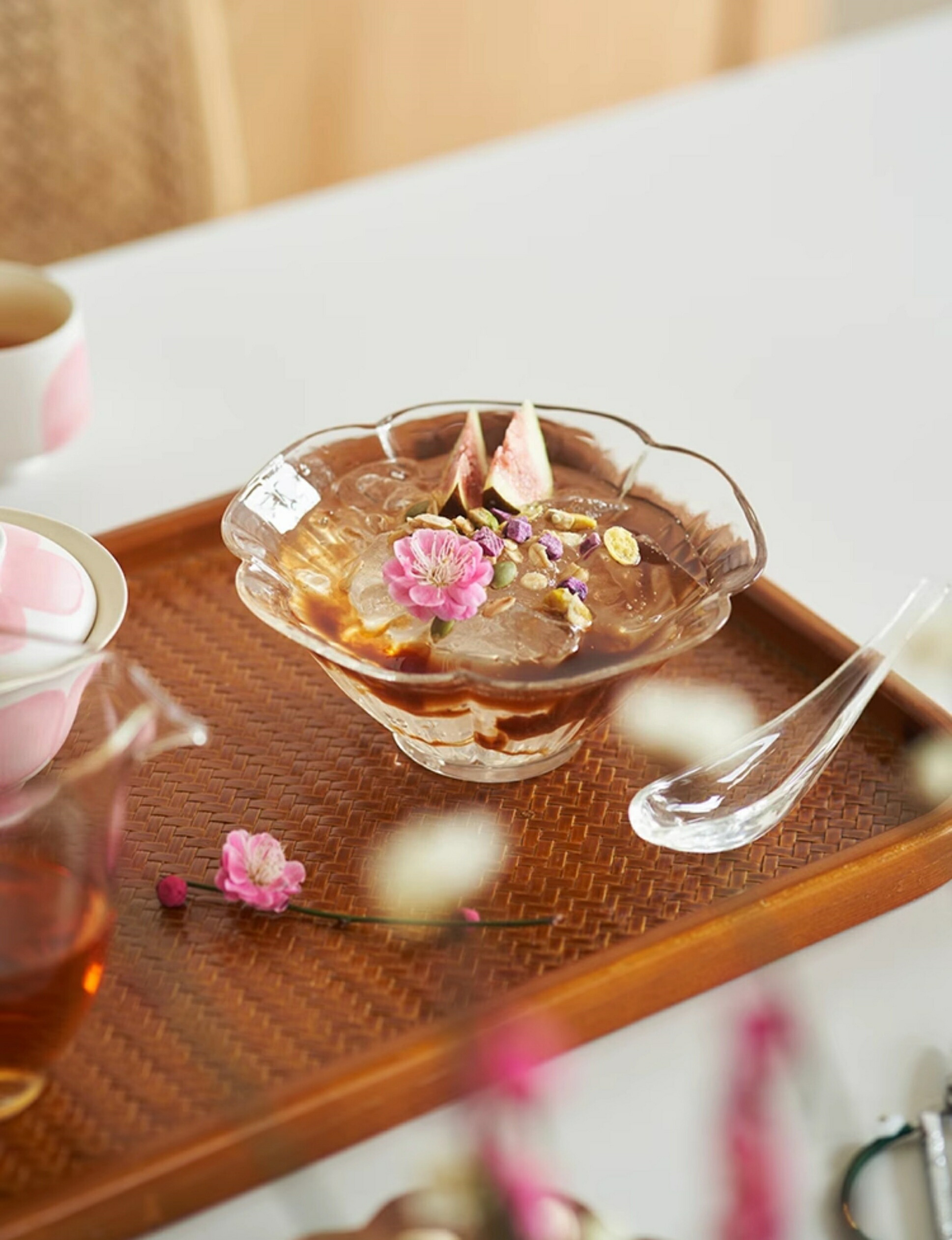 楽天市場】IwaiLoft 花形 ガラスボウル 茶匙付き 耐熱ガラス 鉢 小鉢