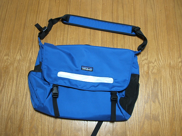 楽天市場】パタゴニア クリティカルマスバッグ オーシャンブルー 2006
