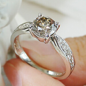 楽天市場】Pt900 ブラウンダイヤ リング 【ソーティング付】指輪