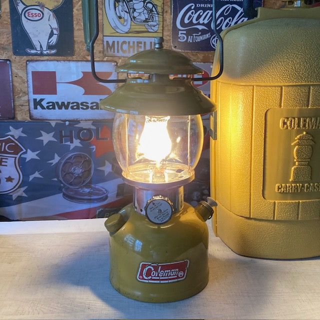 楽天市場】コールマン Coleman ランタン 1972年5月 200A ゴールド