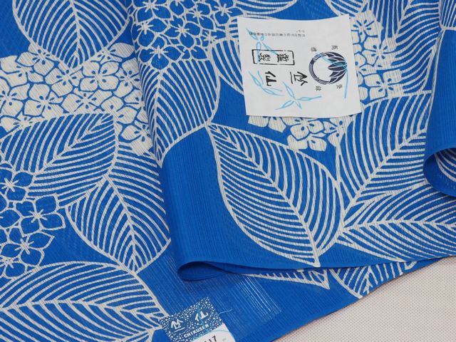 楽天市場】竺仙鑑製浴衣地 綿絽洗える小紋 地染め(青地) 紫陽花の柄