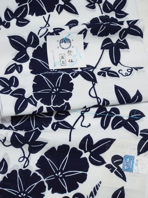 楽天市場】竺仙鑑製浴衣地 綿絽 朝顔の柄 白地に紺【ちくせん