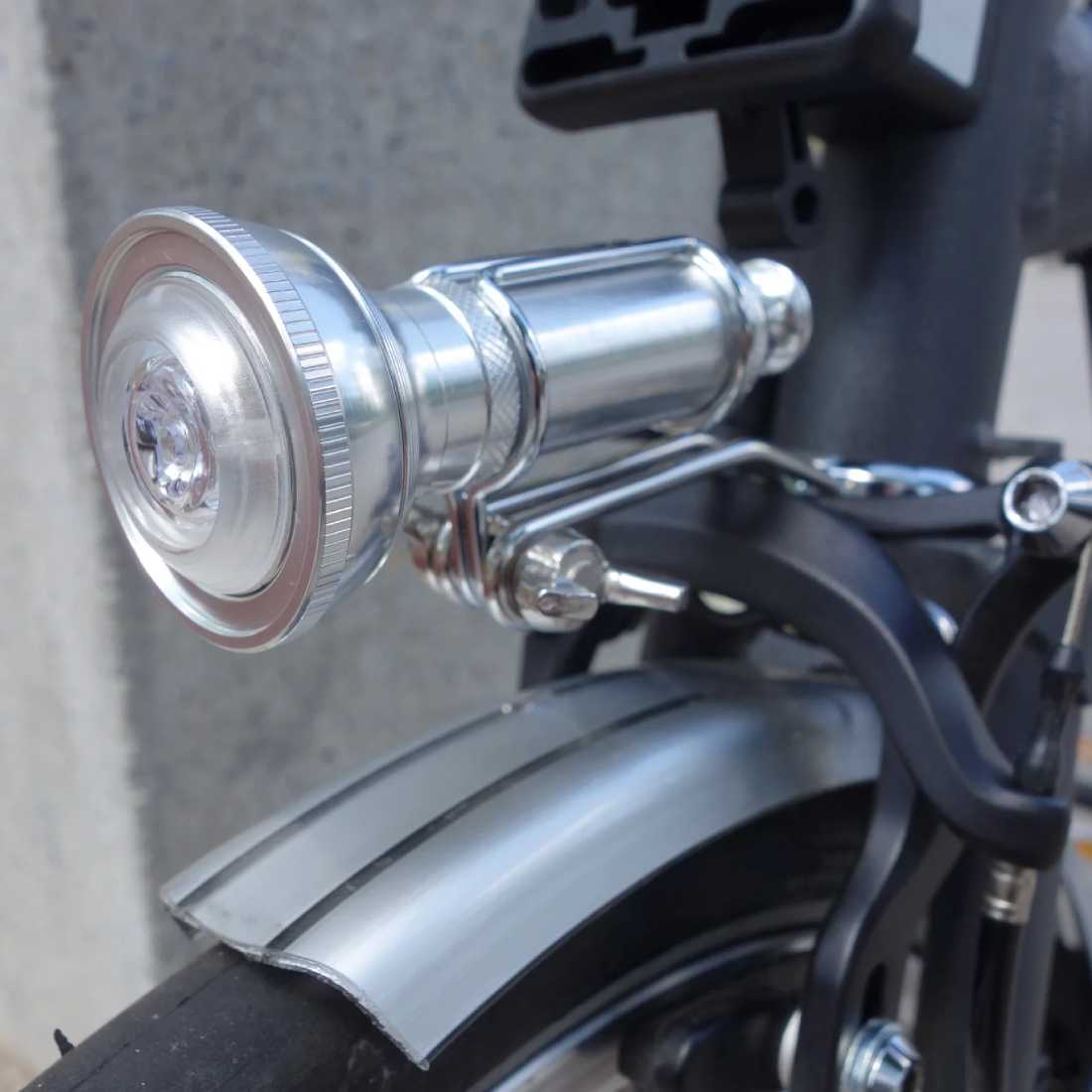 楽天市場】自転車用ライト KiLEY V2 ビンテージ クラシック ライト USB