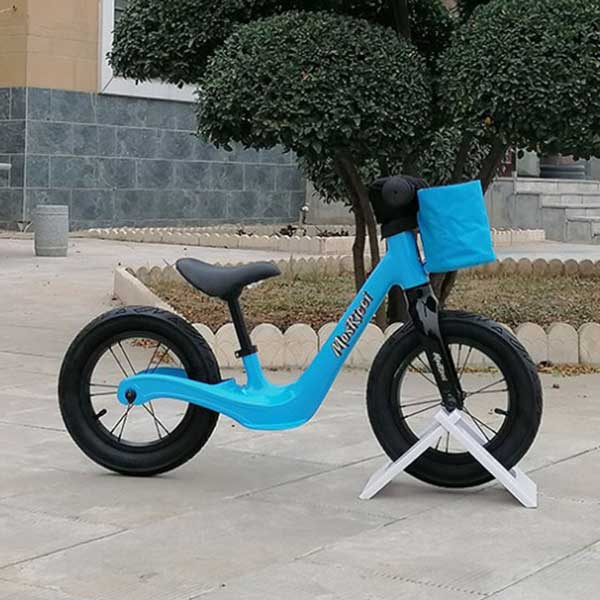 楽天市場】【玄関すっきり！専用スタンドでお片付け】 キッズバイク用