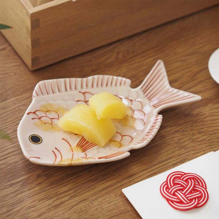 楽天市場】幸楽窯 錦 薄桜釉 金叩 鯛形 銘々皿 / 有田焼 和食器 正月