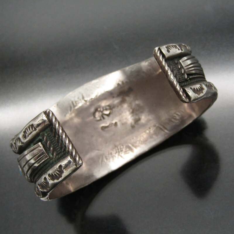 楽天市場】【中古】Navajo ナバホ族 バングル 9連 ターコイズ