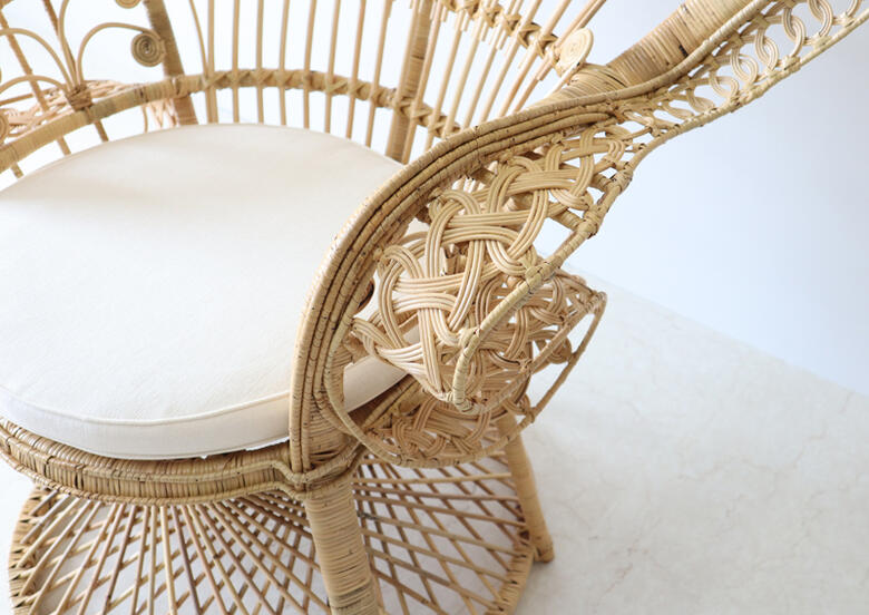 楽天市場】ポイント10倍SALE籐編み ピーコックチェアラタン チェア