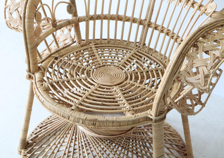 mikeneco 昭和レトロ☆クッション付き高級ラタンチェア① 楽天市場