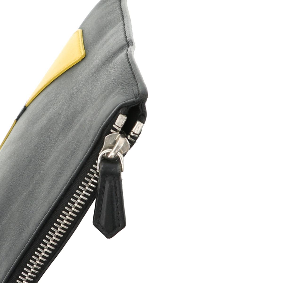 楽天市場】【中古】 FENDI （フェンディ） ﾓﾝｽﾀｰ ｸﾗｯﾁﾊﾞｯｸﾞ バッグ