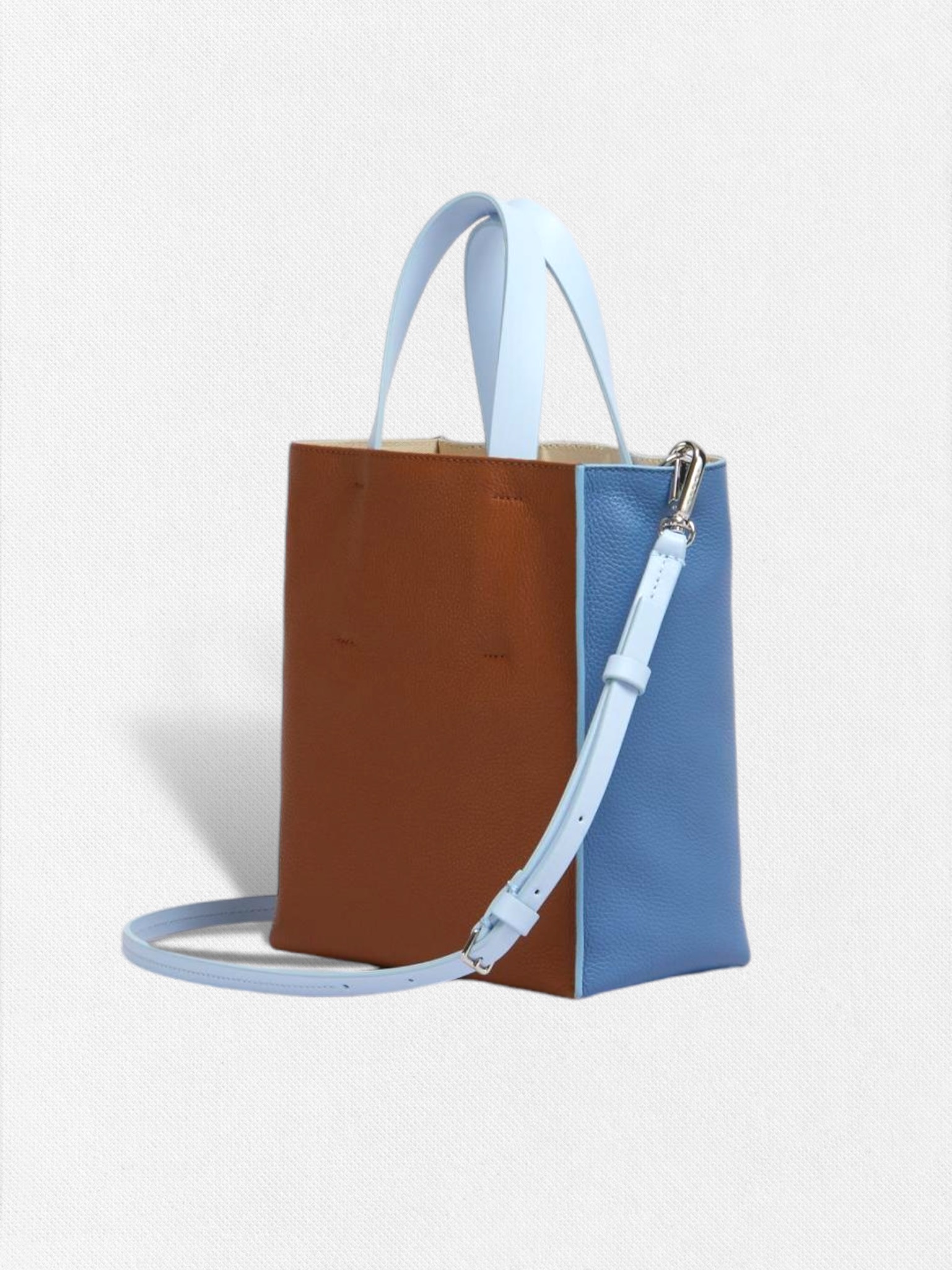 楽天市場】【定価207,900円(税込)】MARNI -マルニ- レザーストラップ付