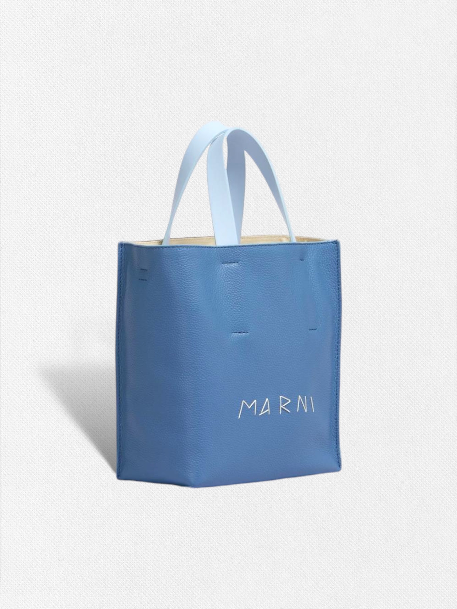 楽天市場】【定価207,900円(税込)】MARNI -マルニ- レザーストラップ付