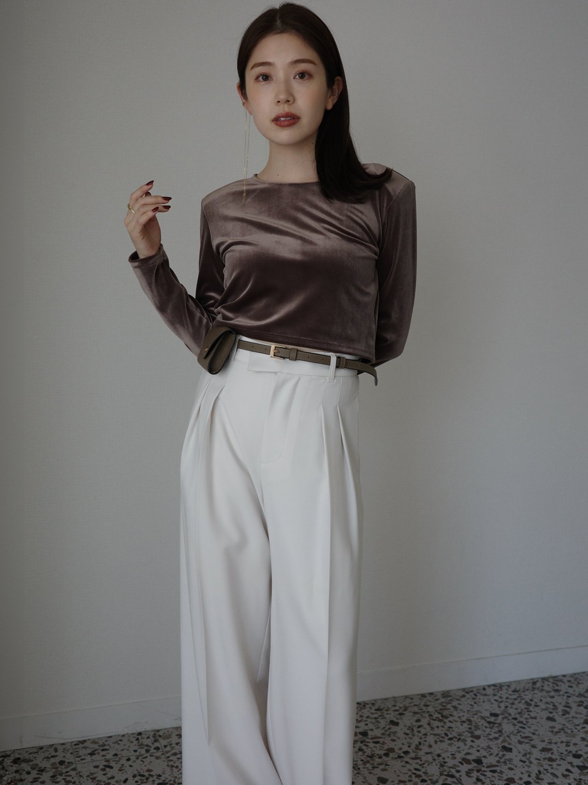 anuans｜ミッドウェイトツータックワイドパンツ | Rakuten Fashion