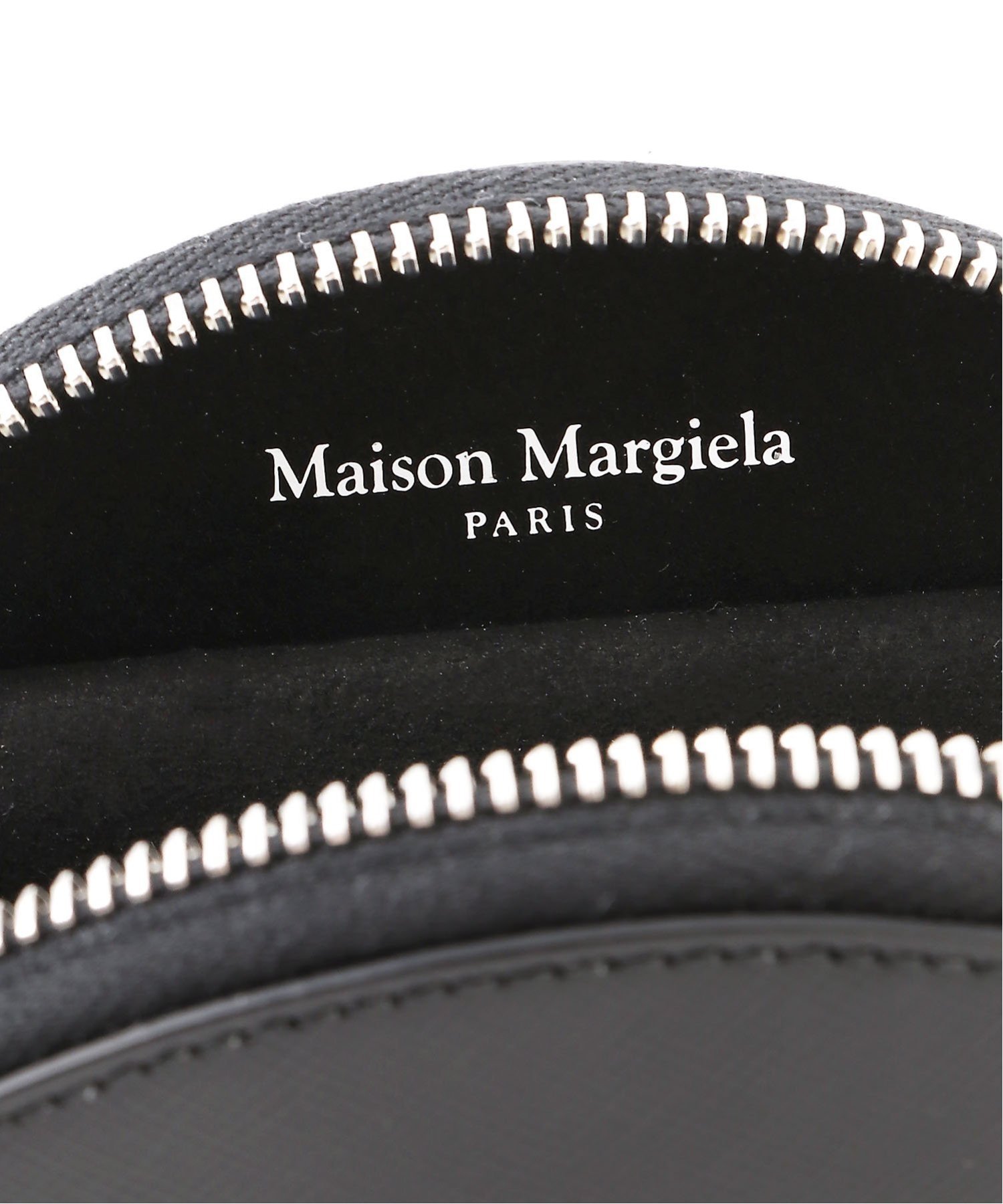 Maison Margiela(メゾンマルジェラ)｜ハーフムーンクラッチバッグ