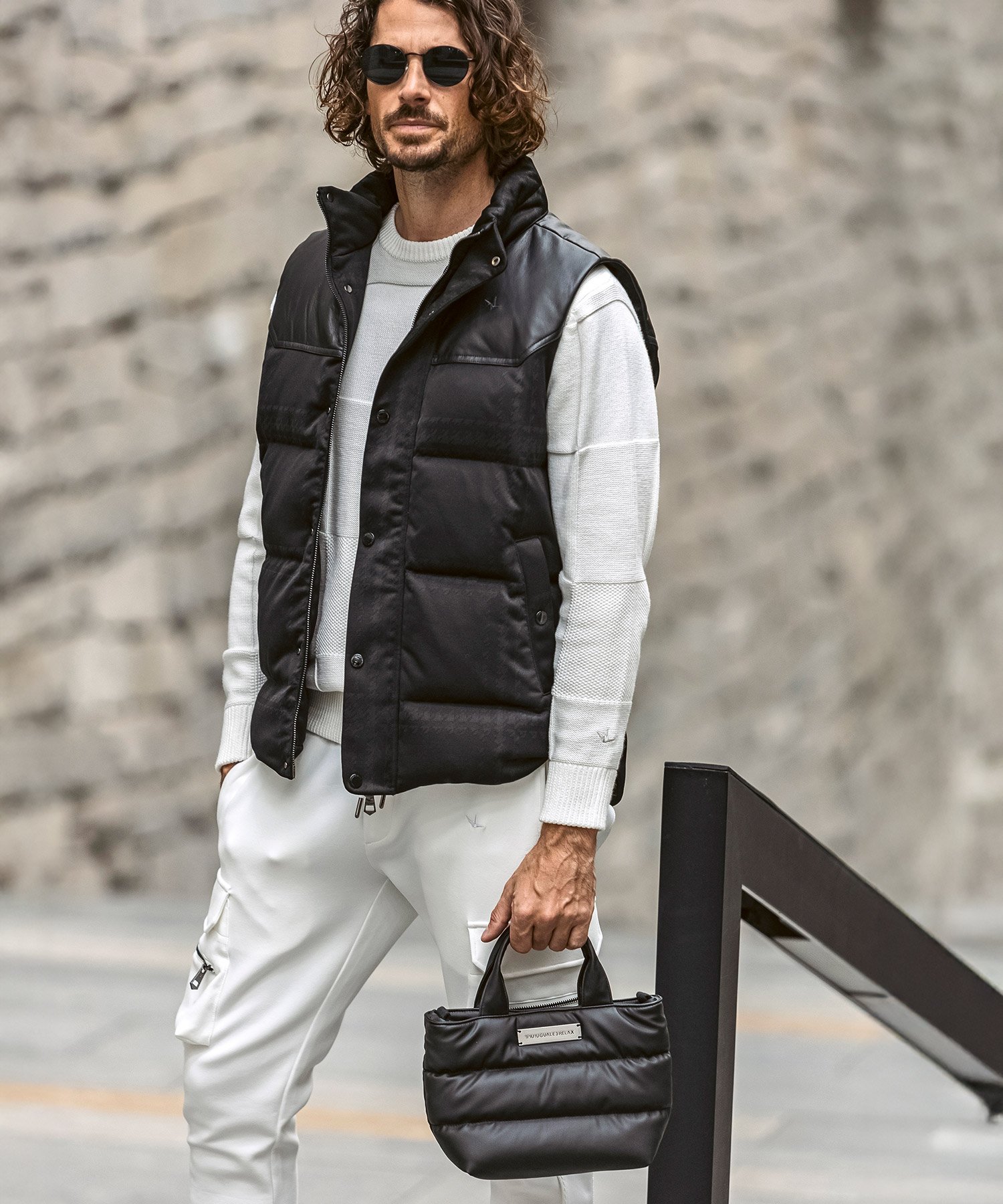 SHIFFON｜1PIU1UGUALE3 RELAX シルバーロゴプレートパデッドミニトート