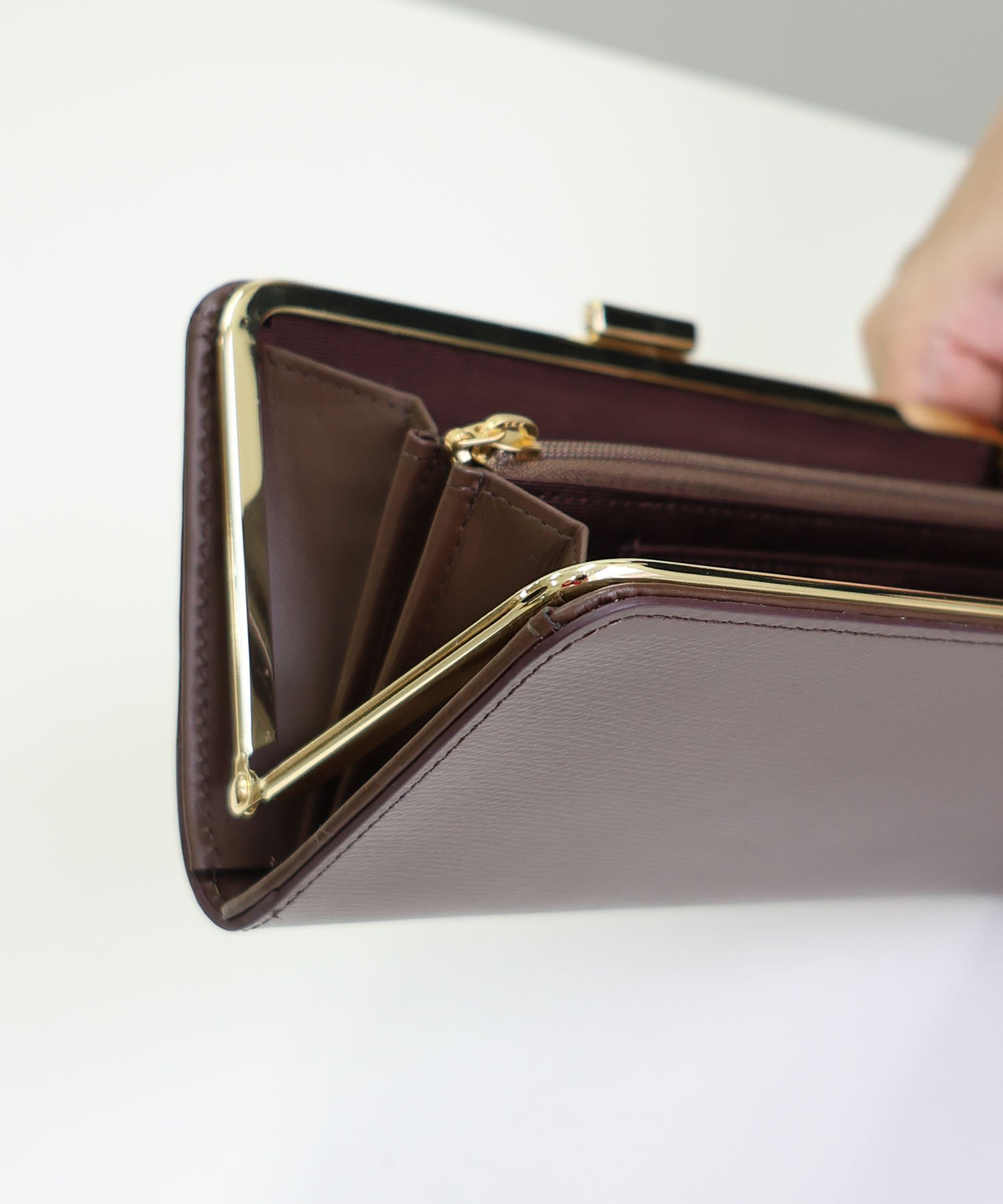 Trysil｜【新色追加/本革/収納力/スリム】KERRIA / 国産牛革 がま口長