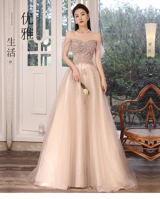 ブラウンベージュ長袖ダンスドレス ピンク刺繍 楽天市場】シンプル