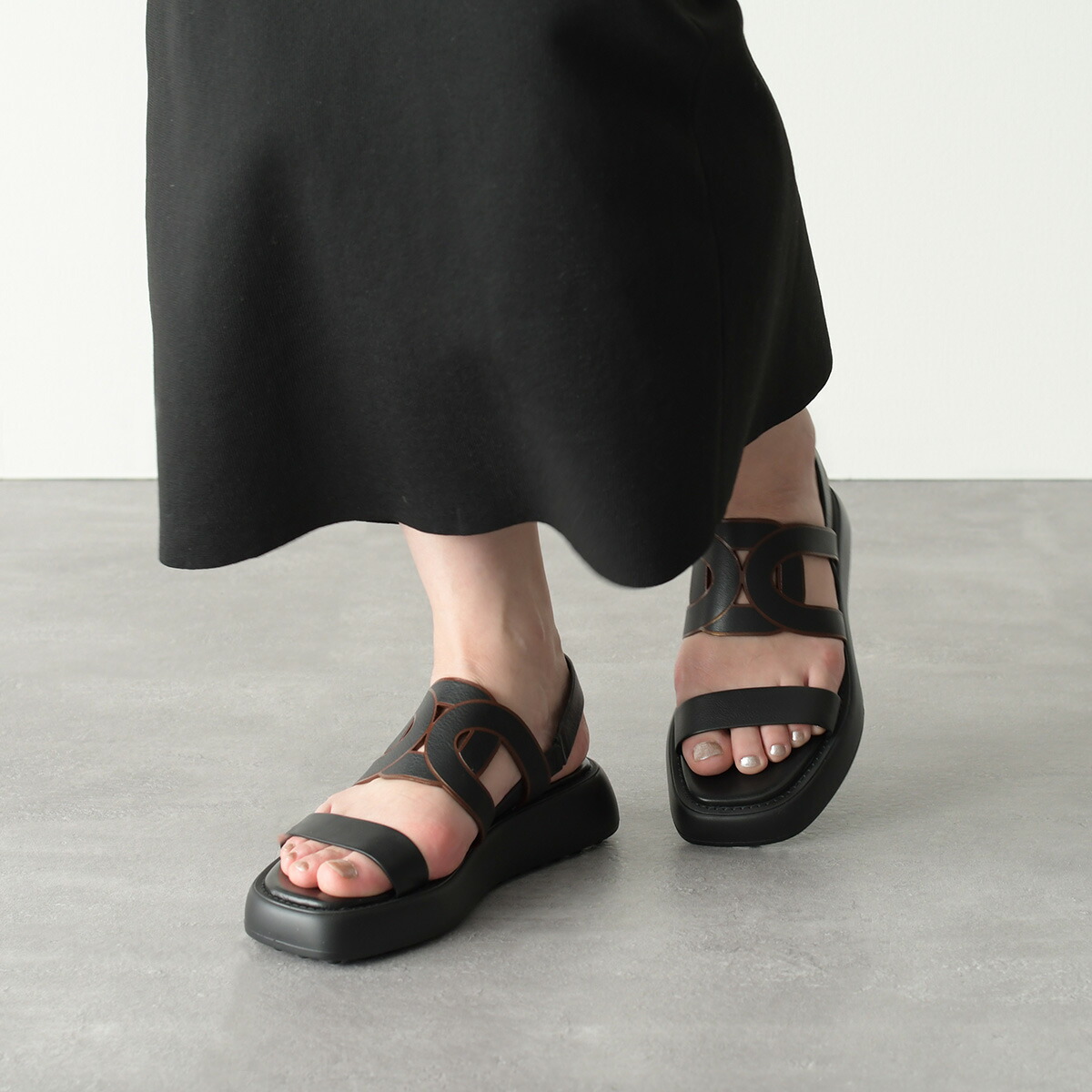 楽天市場】【3/1限定10％オフ＆P10倍】TOD'S トッズ サンダル カット