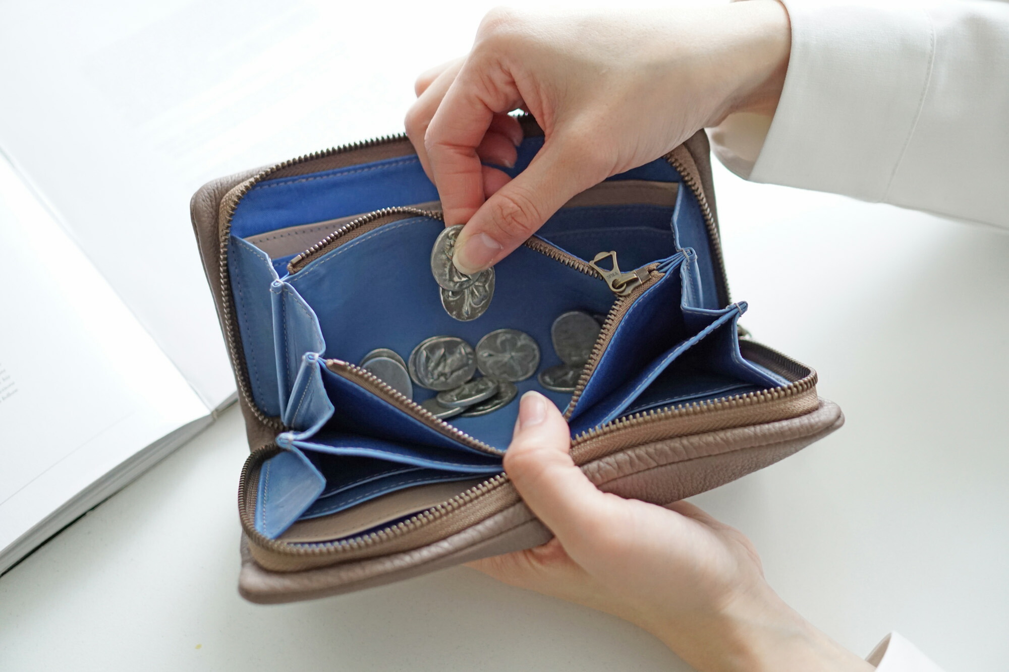 楽天市場】☆ genten ゲンテン 長財布genten ×LISA LARSON（ゲンテン