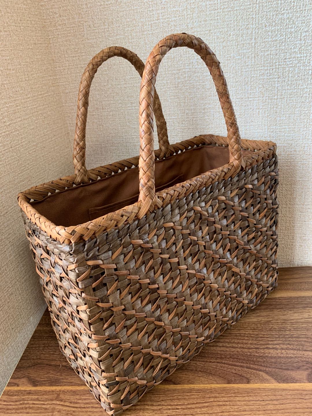 楽天市場】【楽天スーパーセール割引】胡桃と山葡萄 胡桃かごバッグ