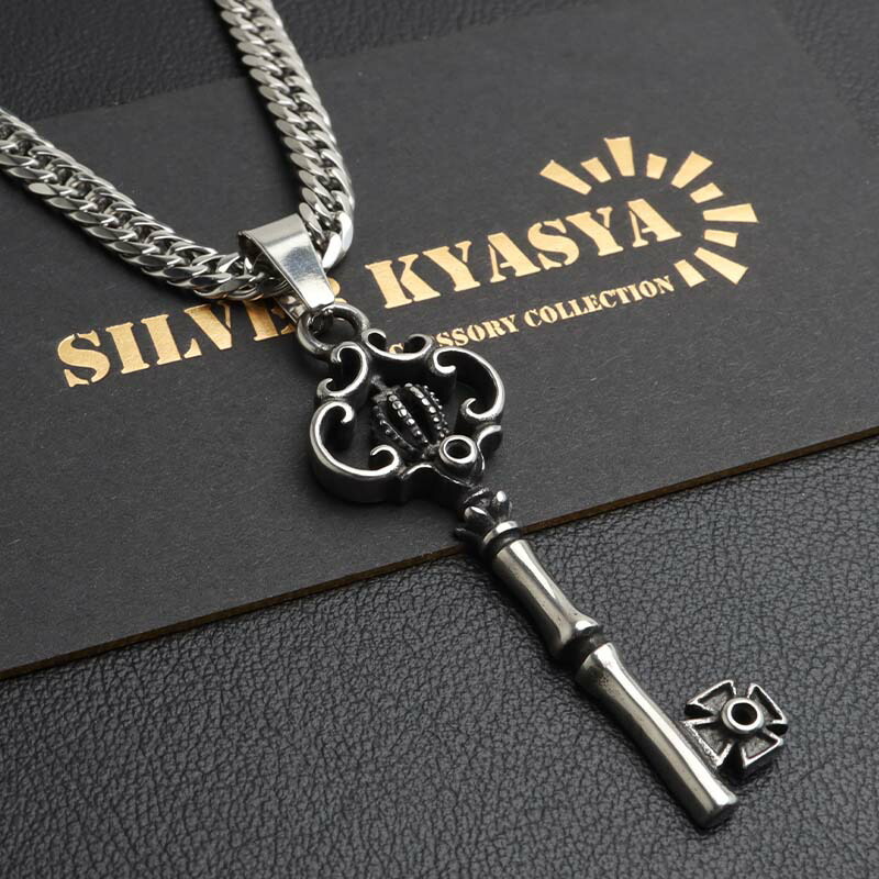楽天市場】ステンレス クラウンキーネックレス 鍵 王冠 ペンダント
