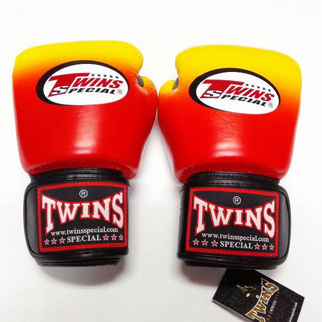 楽天市場】twins ボクシンググローブ 赤の通販