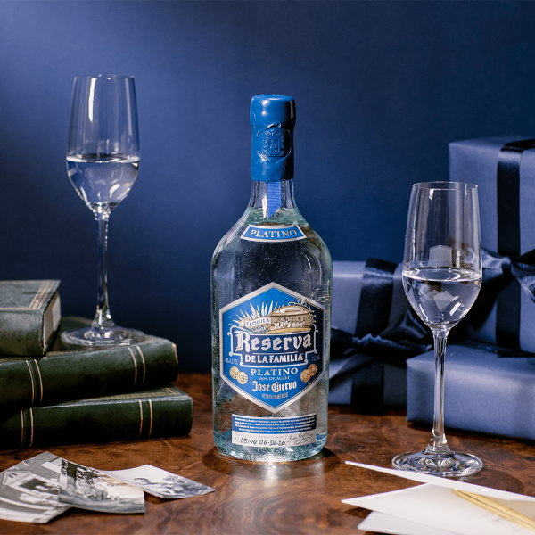 楽天市場】【正規品ホセ クエルボ】創業200周年記念プレミアムテキーラ