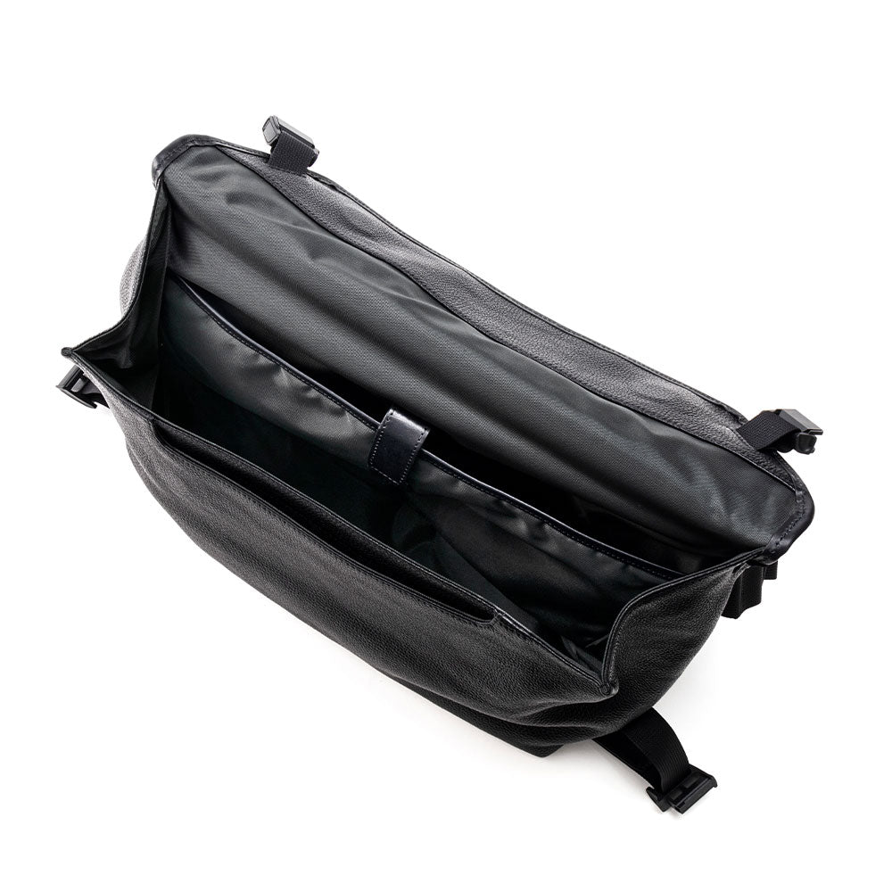 楽天市場】【土屋鞄公式】ザ・シーンズ メッセンジャーバッグ : 土屋鞄