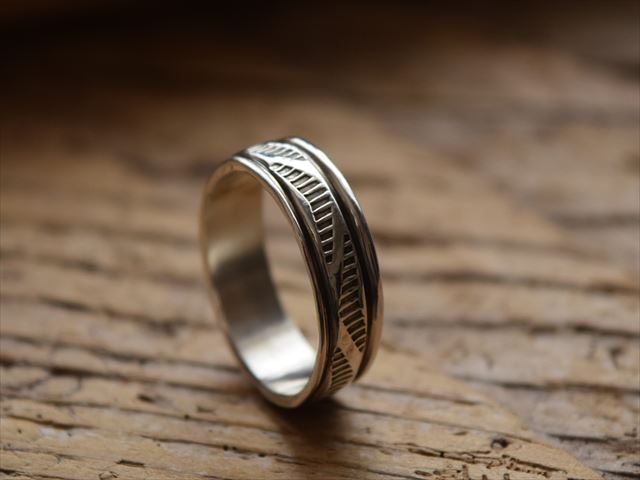 楽天市場】ナバホ族 ブルースモーガン(Bruce Morgan)作 シルバー